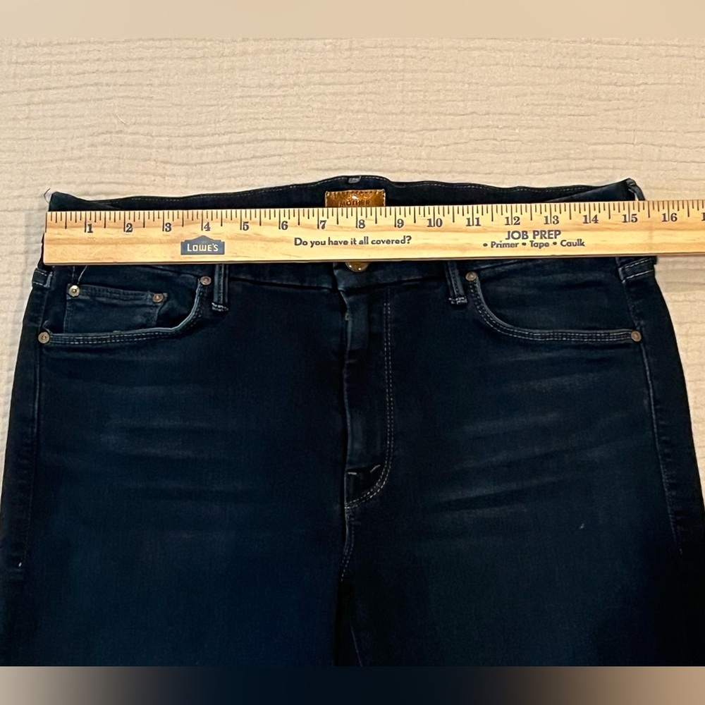 Mother The Looker Crop Jeans in Coffee Tea or Me Dark Wash Denim Size 31 - Picture 13 of 16